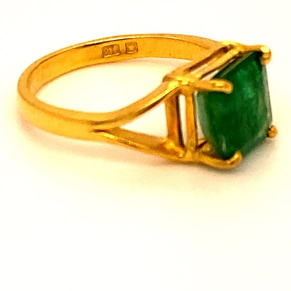 Emerald 3.41ct Solid 22K Yellow Gold Ring - Picture 3 of 9